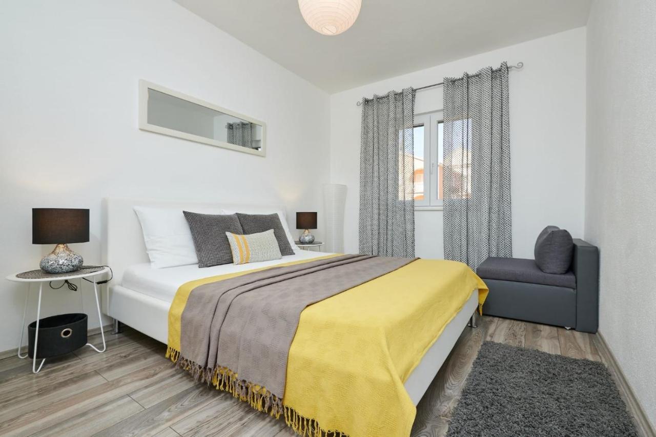 Villa Demonta Trogir Luaran gambar